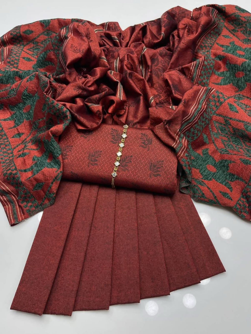 Premium 3-Piece Multani Khaadi Sussi Jacquard Suit with 🧣 Shawl