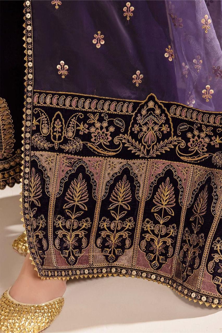 Baroque Embroidered Velvet 3-Piece Suit